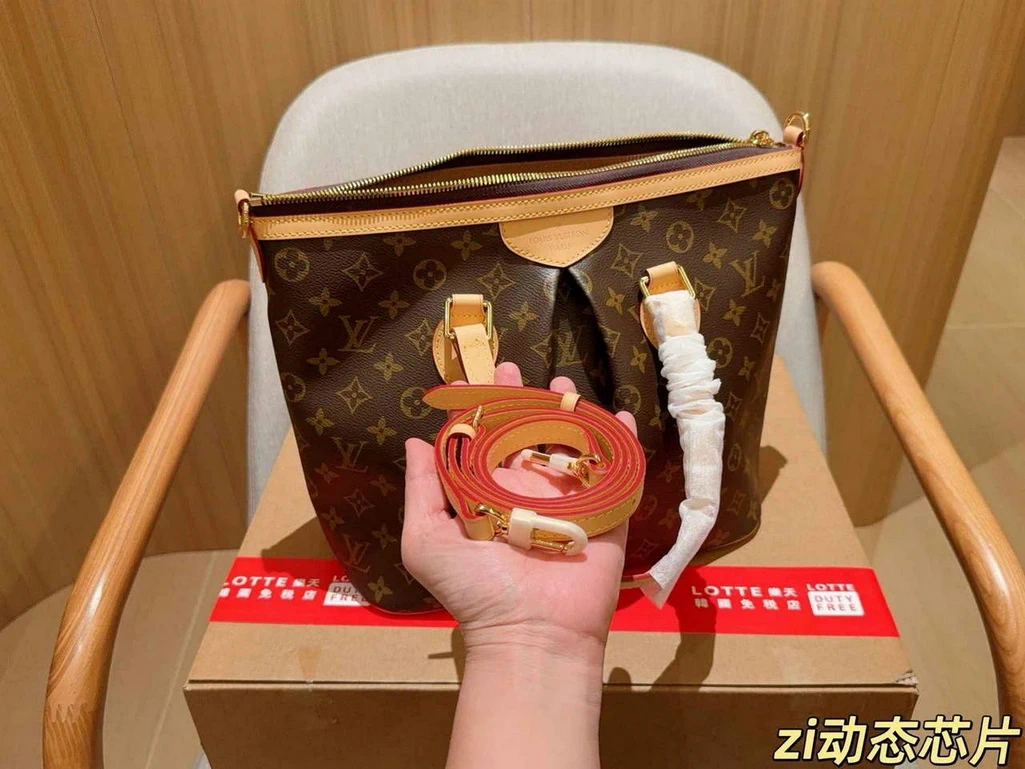 复刻包包厂家怎么选？内行揭秘避坑指南